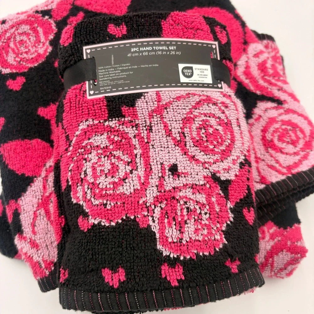 Betsey Johnson 4pc Towel Set Pink Roses Hearts Black Cotton Bath & Hand Towels